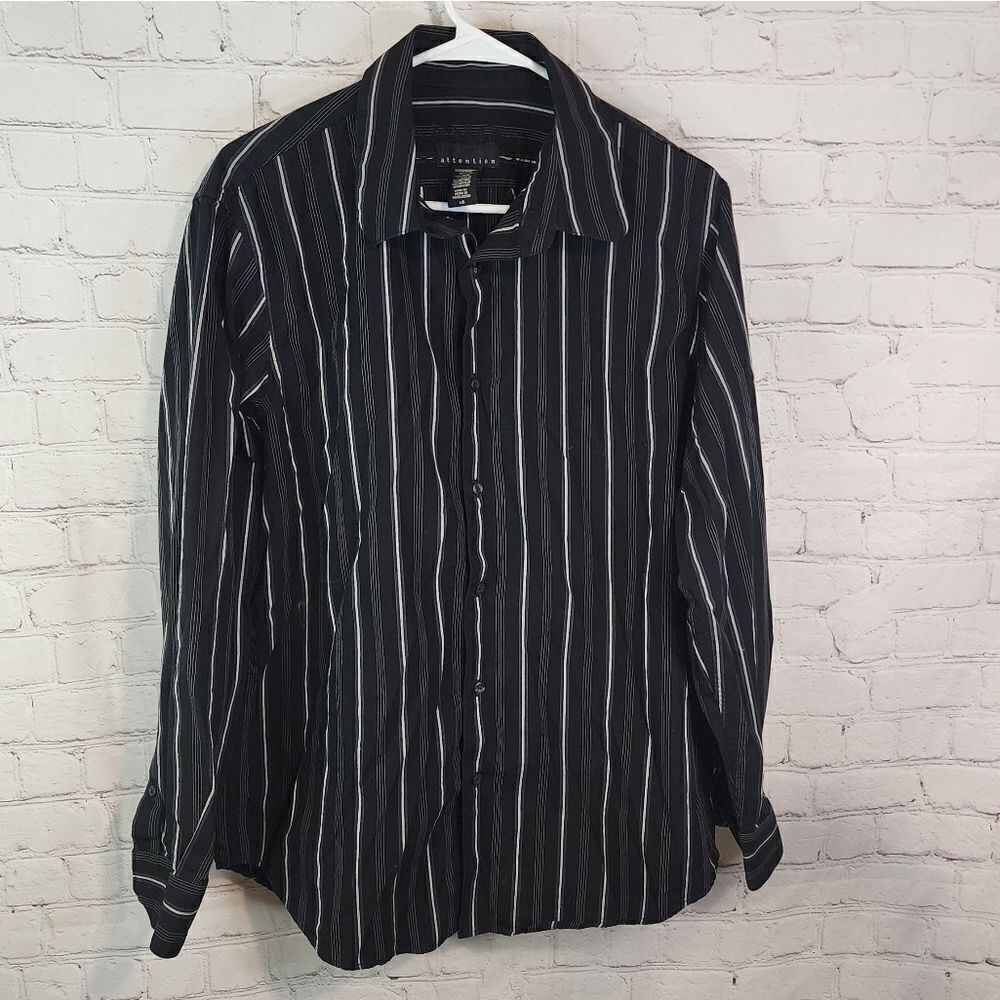 Men's Attention longsleeve button-down shirt, size Large